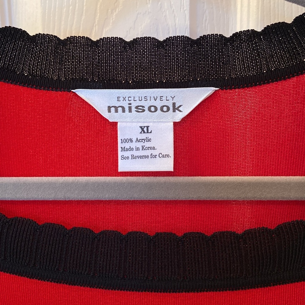 Misook - Picture 2 of 6